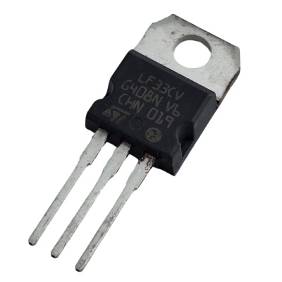 Circuito Integrado Regulador 3.3V TO-220 3 PINES LF33CV